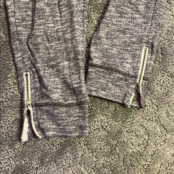 joggers - Picture 2 of 6